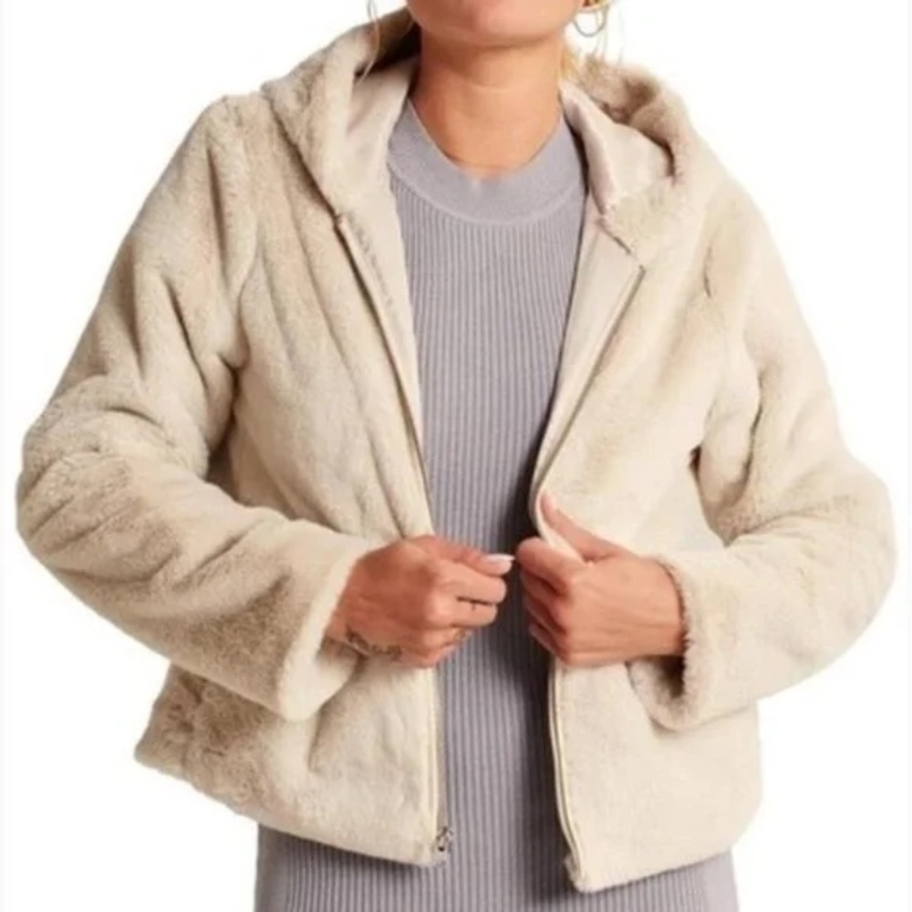 Abercrombie & Fitch Cream Hooded Faux Fur Coat Jacket
